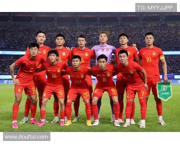 中国与卡塔尔足球赛精彩直播全程回顾与分析