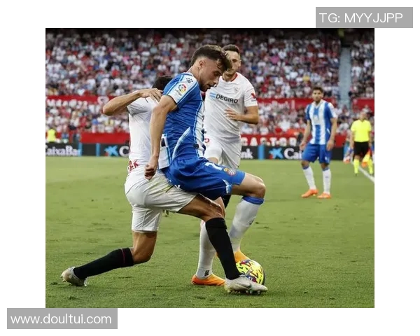 巴塞罗那主场迎战西班牙人激情对决回顾与分析