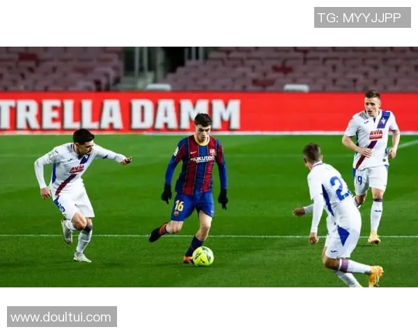 巴萨对阵埃瓦尔精彩集锦回顾赛场瞬间与精彩进球一览