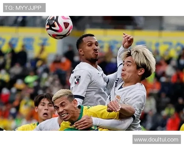 斯达与克里斯的巅峰对决谁能在赛场上笑到最后 斯达与克里斯的巅峰对决谁能在赛场上笑到最后